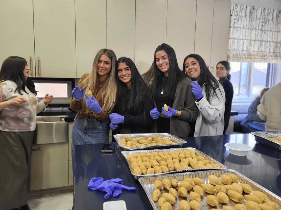 Na'aleh students at a cooking activity